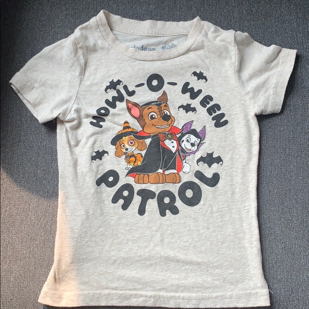 VGUC Paw Patrol Howl-O-Ween shirt